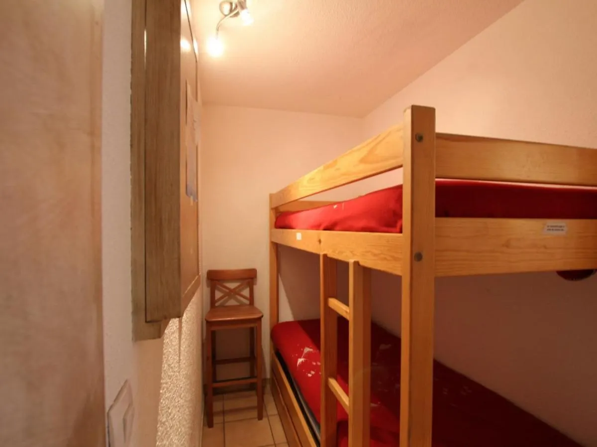 Apartment Studio 4 Pers. A Briancon - Pied De Pistes, Proche Commerces, Balcon, Parking Prive - Fr-1-330C-53